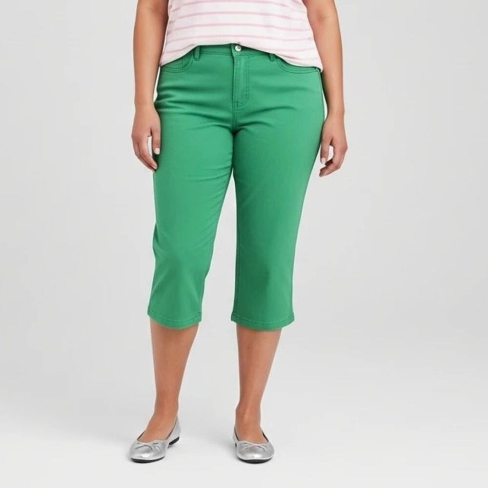 Faded Glory Size 14 Green Cotton Stretch Capris (3/4 Length)